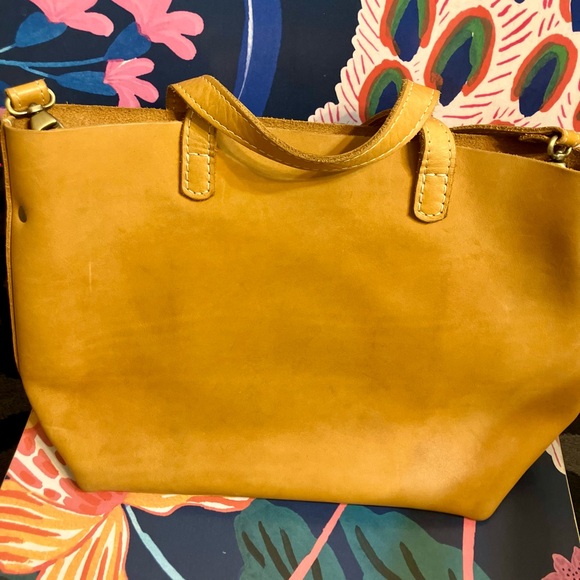 Portland Leather Mango Crossbody Satchel/Tote - Picture 5 of 7